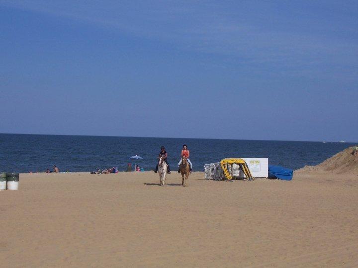 Hyatt House Virginia Beach / Oceanfront Hotel Exterior photo